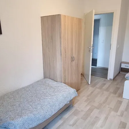 Monteurwohnung Διαμέρισμα *